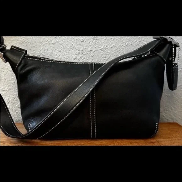 Coach Vintage Legacy Small Leather Shoulder Bag 9564 - Picture 1 of 11